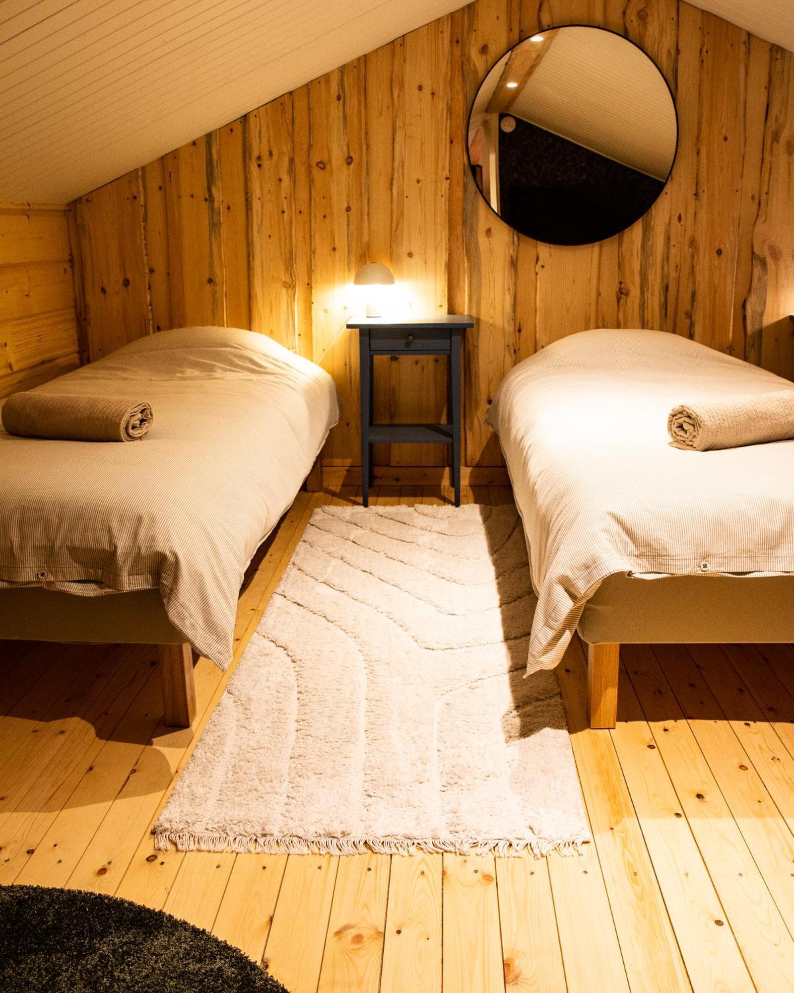 Blueberry Lodge 5 Personnes Mjolan Eksteriør bilde